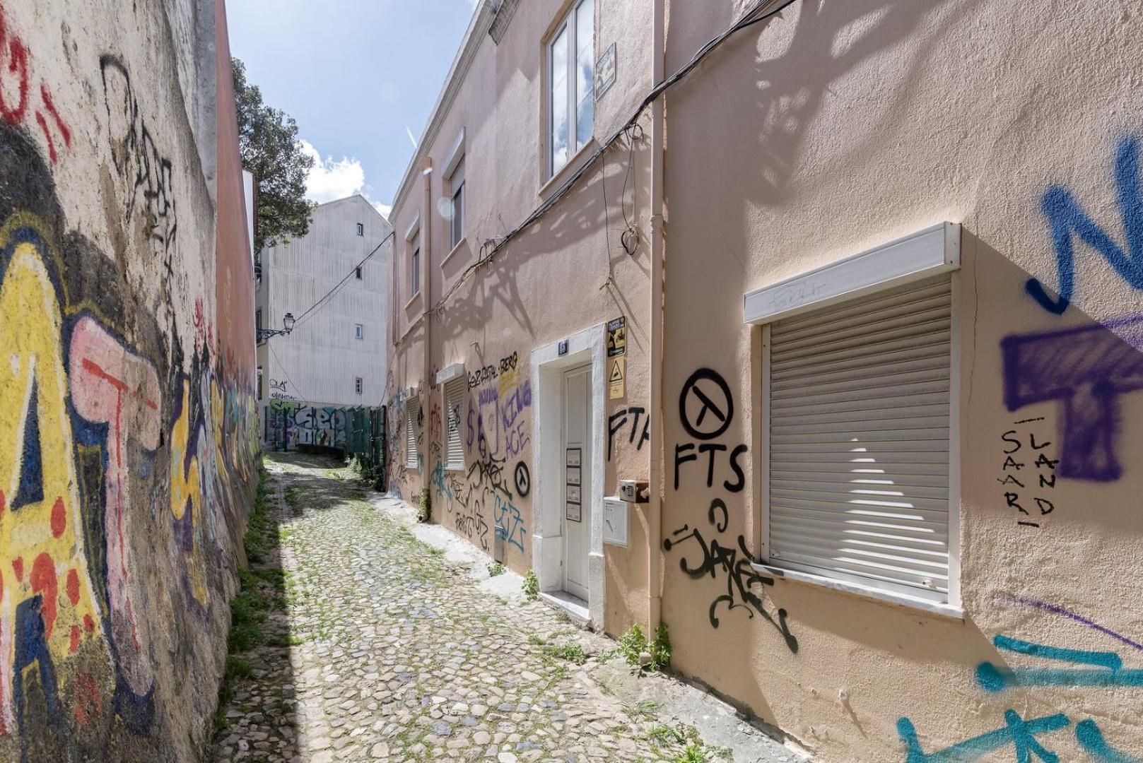 Guestready - Fantastic Rustic Duplex With Terrace Lägenhet Lisboa Exteriör bild